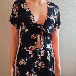 American Eagle Outfitters floral women's dress in size large.